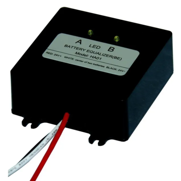 Egalizator baterii fotovoltaice 24V, 2 x baterii, monitorizator permanent de tensiuni individuale, protectie la polaritate inversa