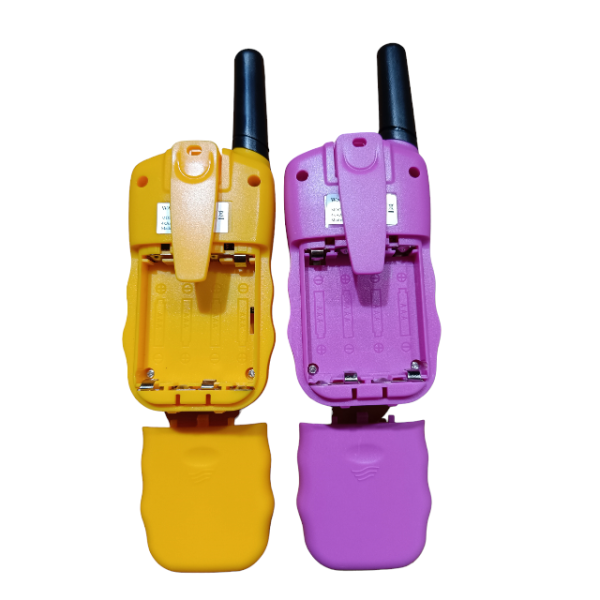 Set 2 statii walkie talkie pentru copii, lanterna, 22 canale, functie VOX, blocaj taste, raza lunga, roz/galben