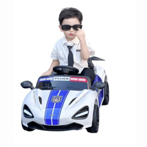 Masina electrica de politie pentru copii intre 2-5 ani, 6 V, 3 viteze, cu telecomanda